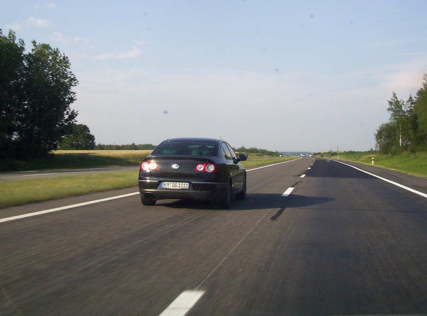 KM DG 1111, Volkswagen Passat 6th gen Sedan (B6; 3C), 2005–2010