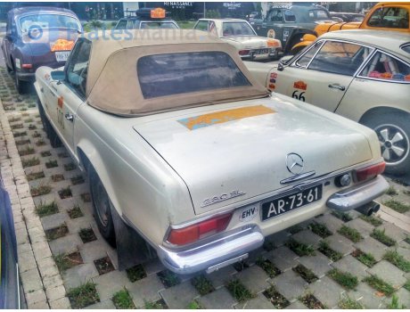 AR-73-61, Mercedes-Benz SL-Klasse