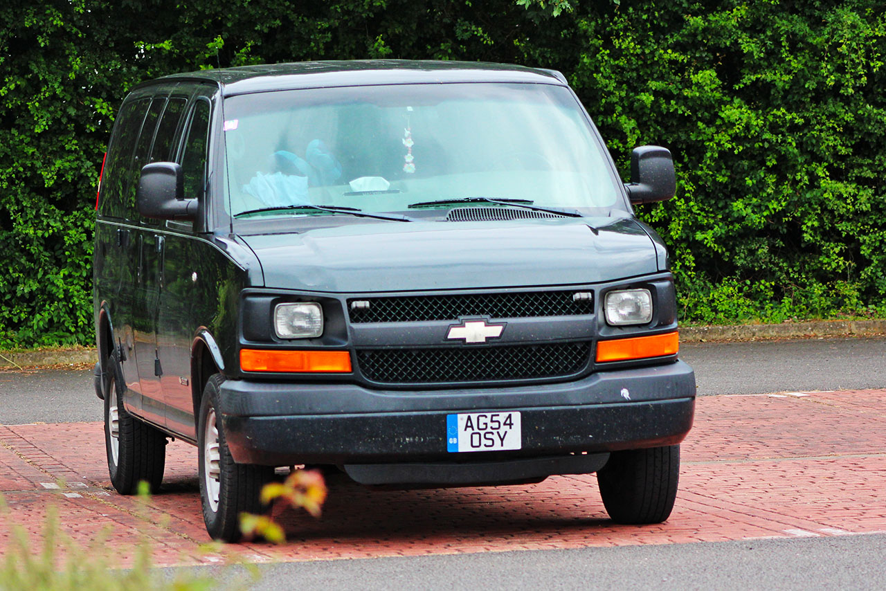 AG54OSY, Chevrolet Express 1st gen (GMT610), facelift, 2002–