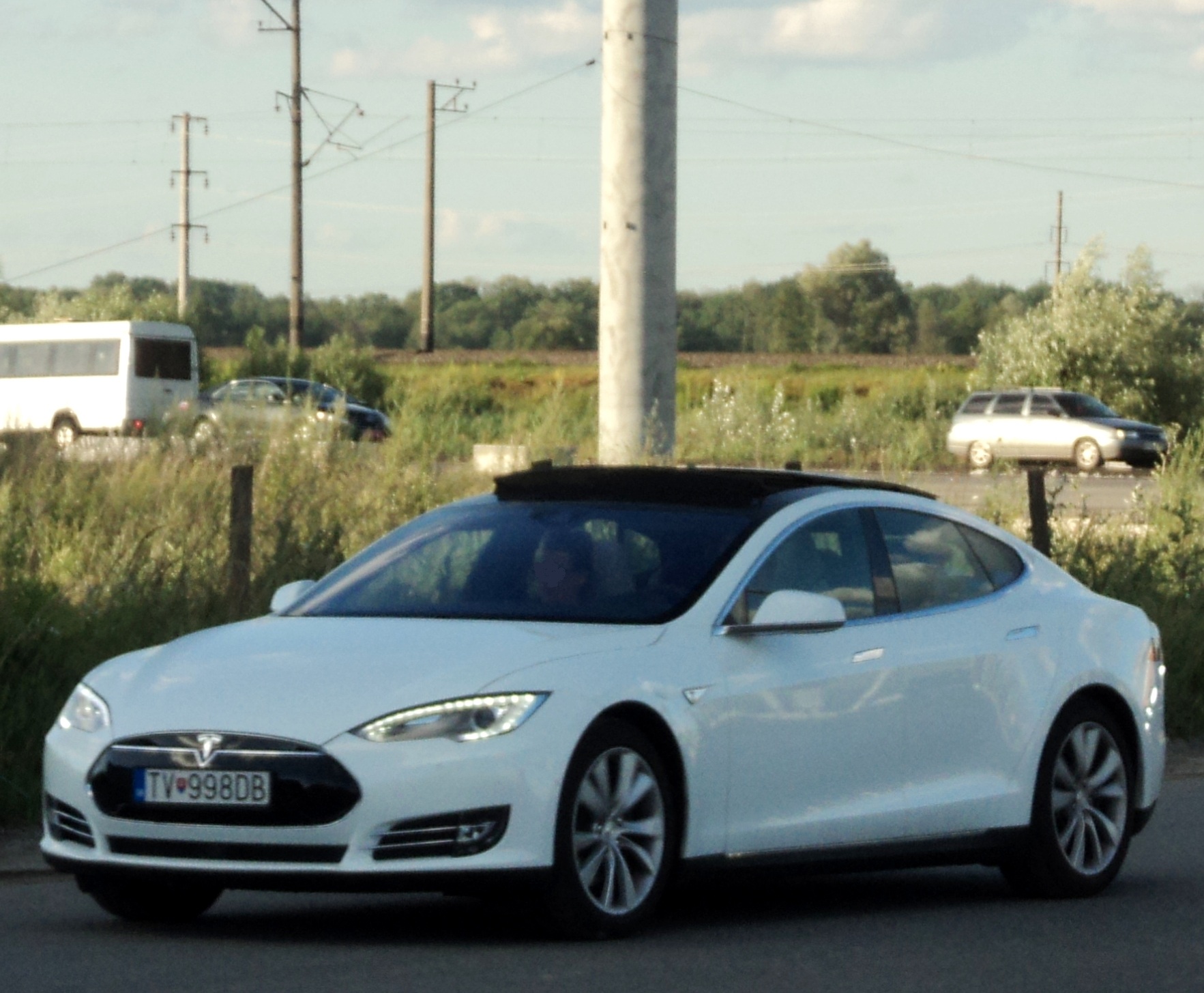 TV-998DB, Tesla Model S 1st gen (5YJS), 2012–