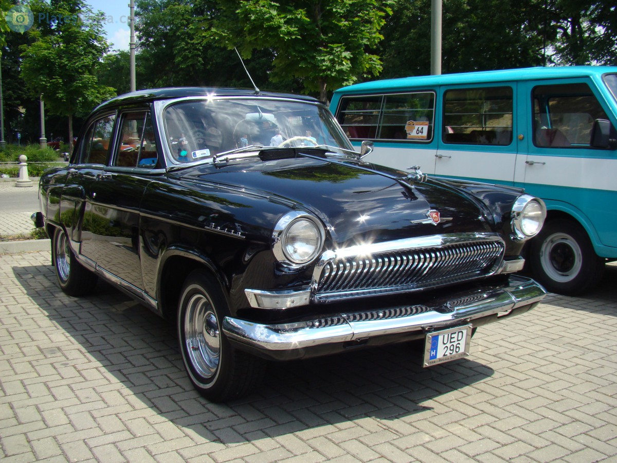 UED-296, GAZ 21 Волга 