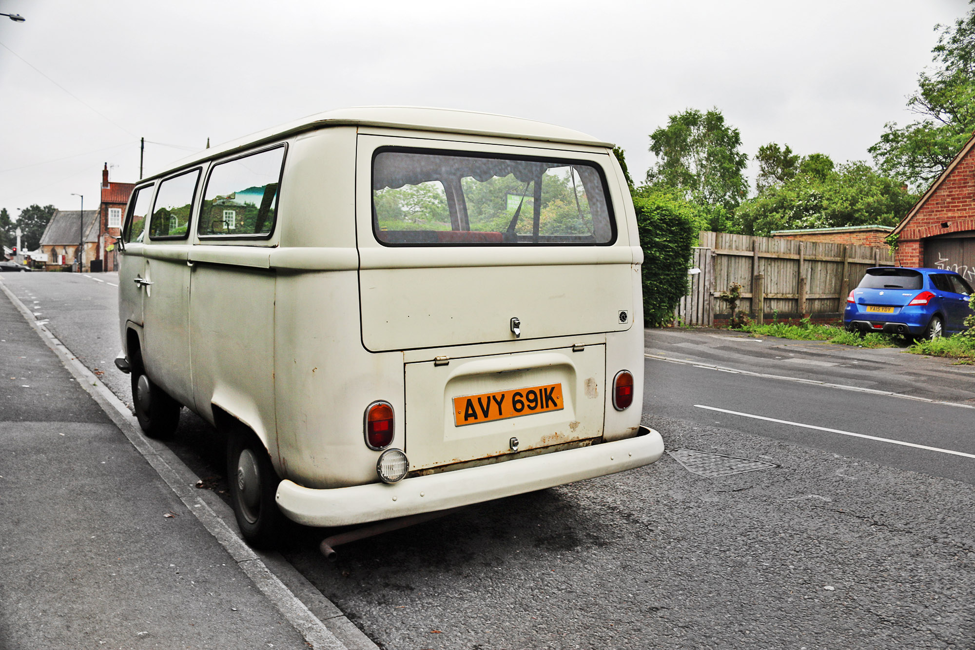 AVY691K, Volkswagen Kombi 2nd gen Bus/Kombi Van (T2a), 1967–1972
