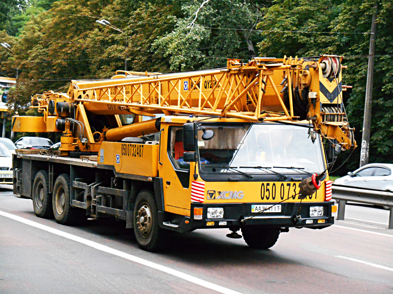 AA 9641 IT, XCMG QY25 