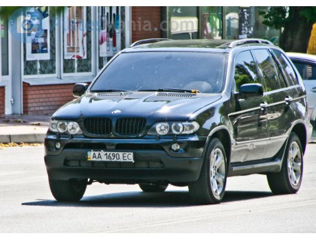 AA 1690 EC, BMW X5