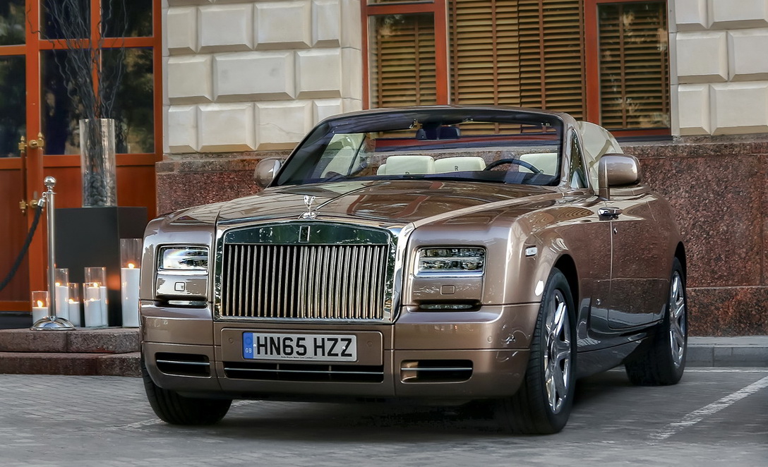 HN65HZZ, Rolls-Royce Phantom Drophead Coupé 