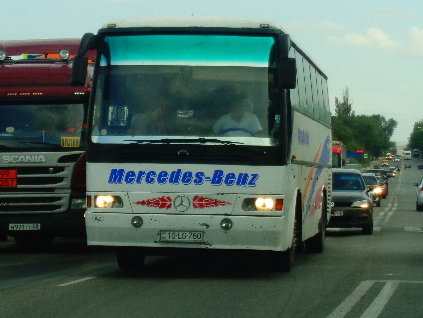 10-LG-760, Mercedes-Benz O304 
