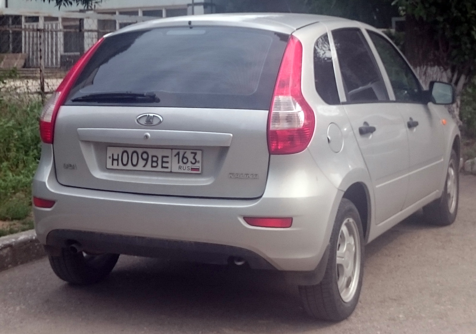 н 009 ве 163, Lada (VAZ) 2192 Kalina/Granta 2192 Kalina, 2013–2018