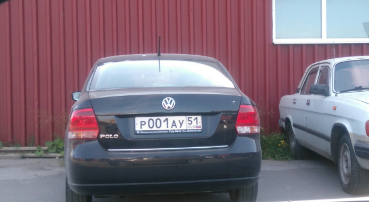 р 001 ау 51, Volkswagen Polo 5th gen Sedan (A05), 2010­–2015