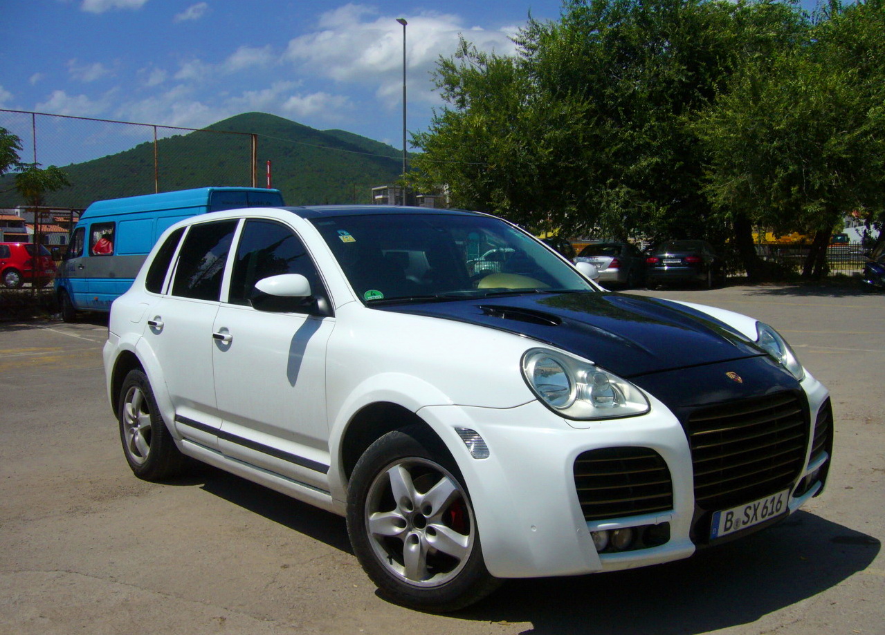 B SX 616, Porsche Cayenne 1st gen (955; 9PA), 2002–2007