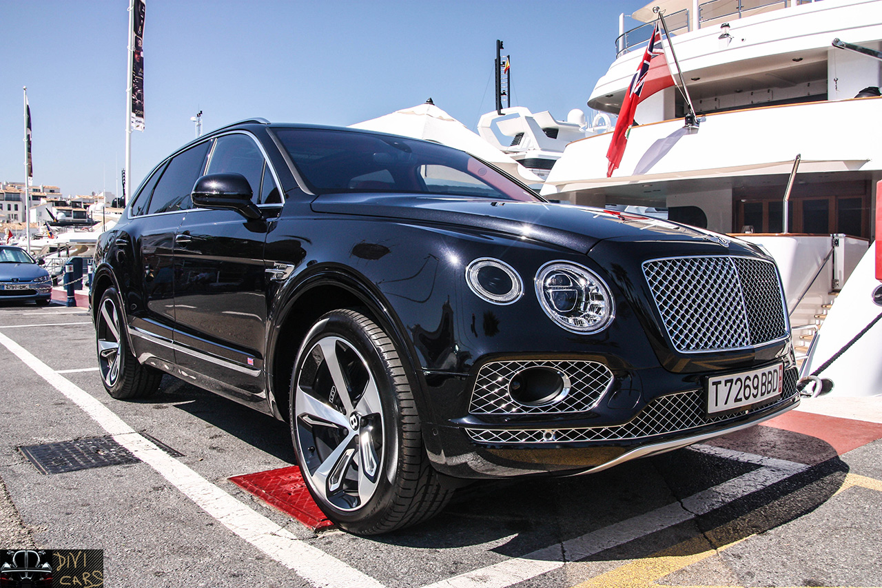 T 7269 BBD, Bentley Bentayga 1st gen (PL71), 2016–2020