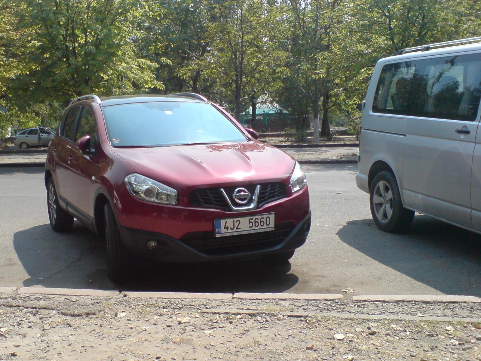 4J2 5660, Nissan Qashqai 