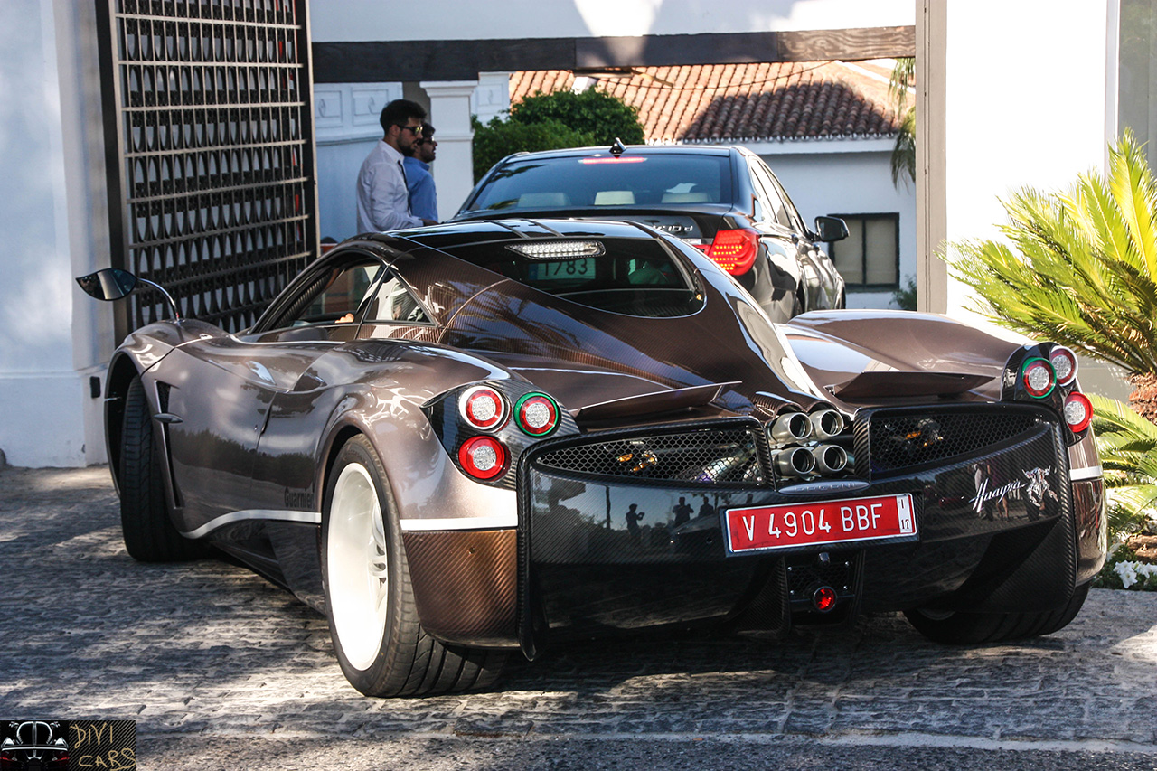 V 4904 BBF, Pagani Huayra Huayra Coupé, 2012–2018