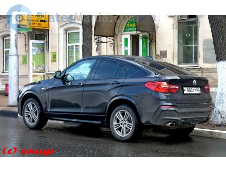 т005тт62, BMW X4
