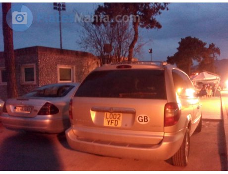 LO02 YFD, Chrysler Voyager