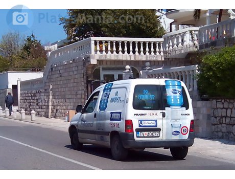 TV AD077, Peugeot Ranch