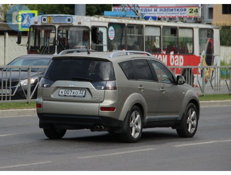 к007ко32, Mitsubishi Outlander