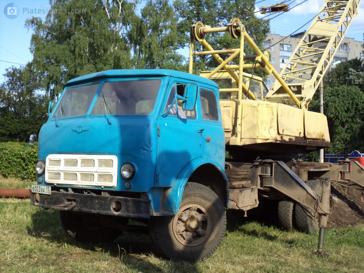 е 003 ва 13, MAZ 500 