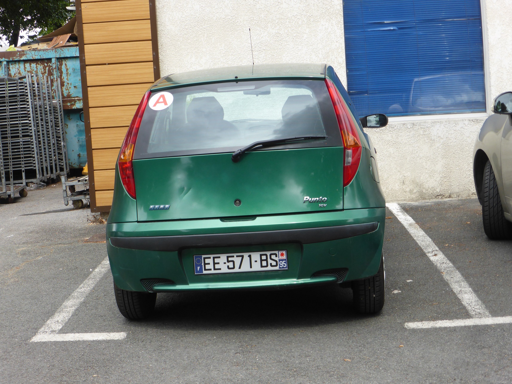 EE-571-BS, FIAT Punto 