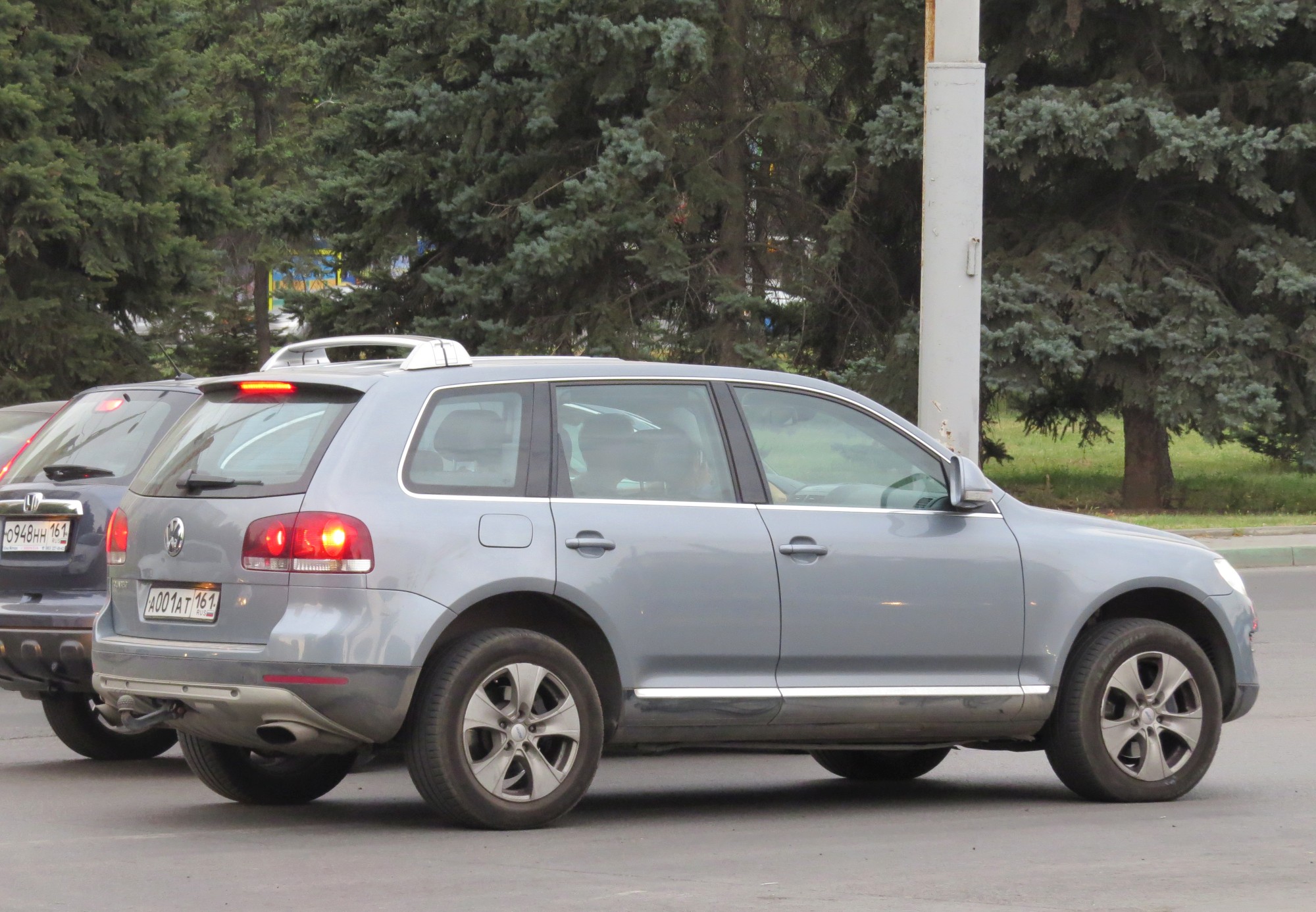 а 001 ат 161, Volkswagen Touareg 