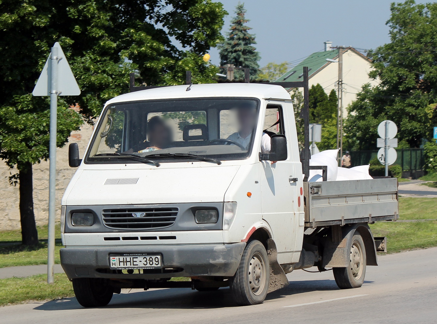 Киаз-3305. Уаз киаз-3727. Киаз 3727 автомобиль. Уаз киаз-3727. Уаз киаз-3727.