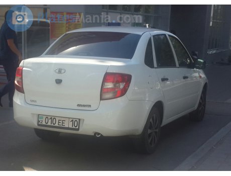 010 EE 10, Lada (VAZ) 2190 Granta