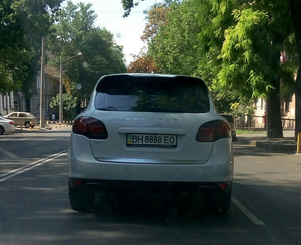 BH 8888 EO, Porsche Cayenne 2nd gen (958; 92A), 2010–2014