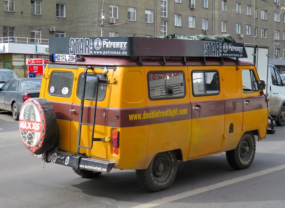 MD FL 28 H, UAZ 452 452А/3962/3741 Glassed Van, 1965–