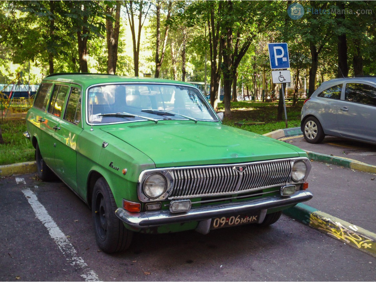 0906 МНК, GAZ 24 Волга 24-02/04 Wagon, 1972–1987