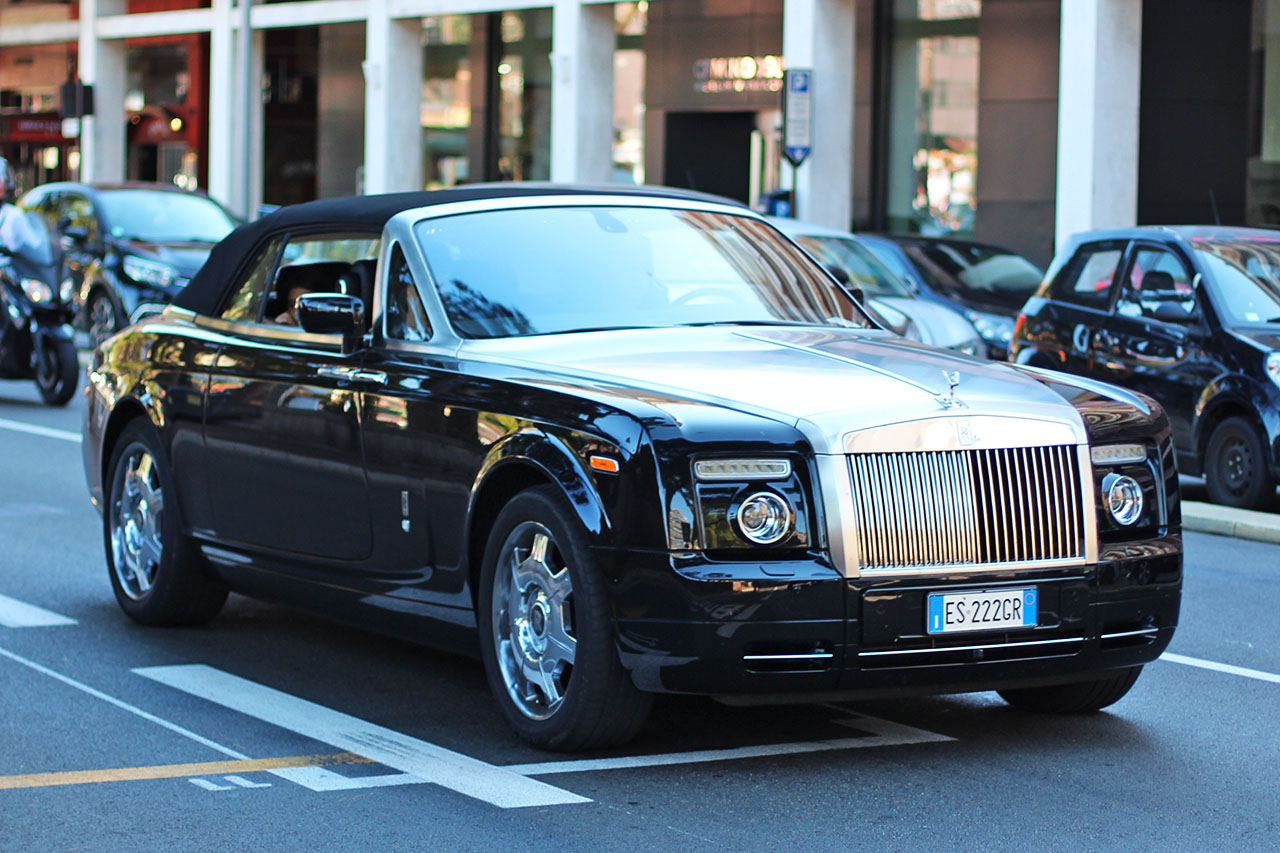 ES 222 GR, Rolls-Royce Phantom Drophead Coupé 