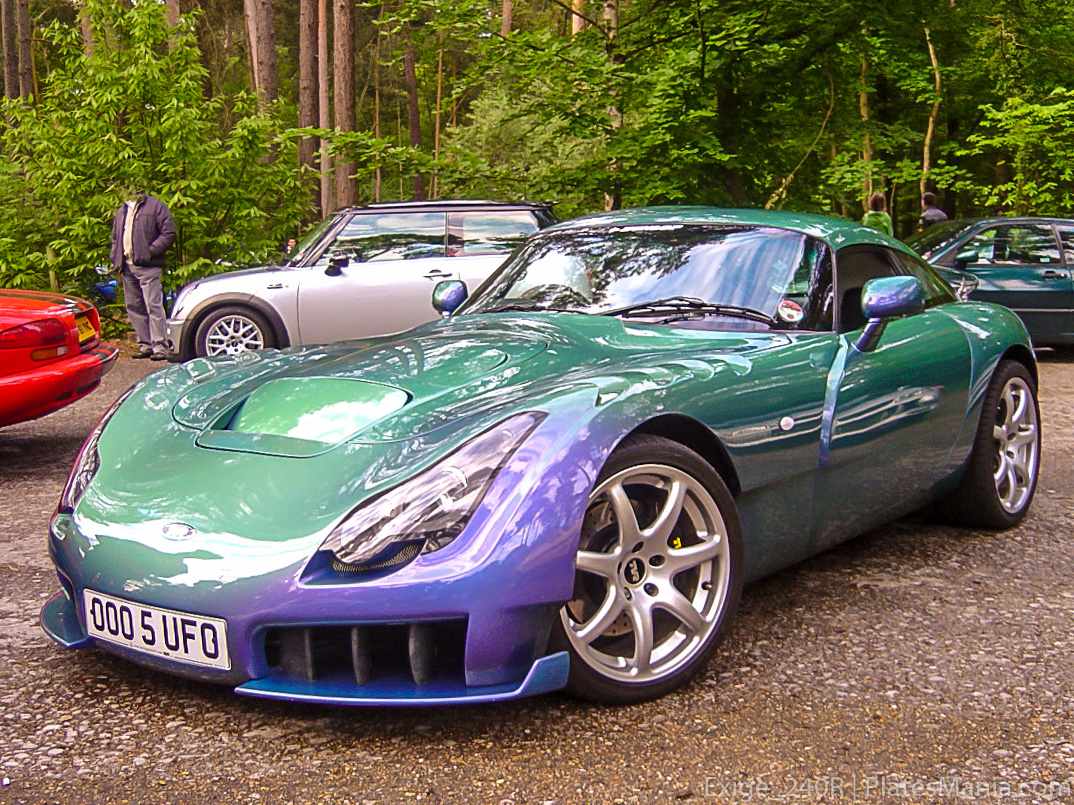 OO05UFO, TVR Sagaris 