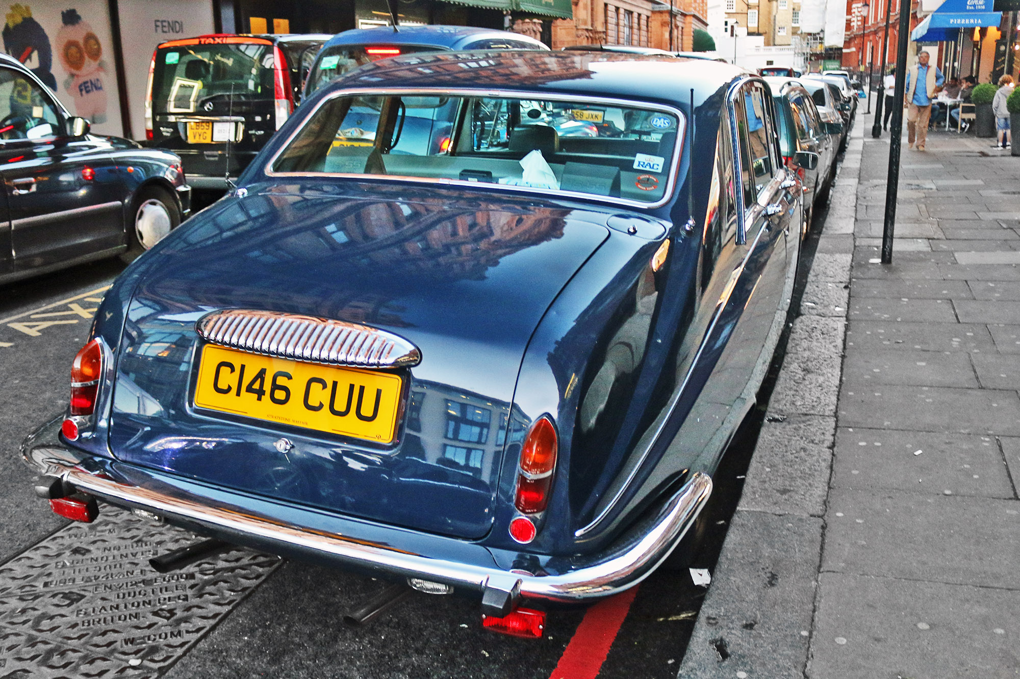 C146CUU, Daimler DS420 