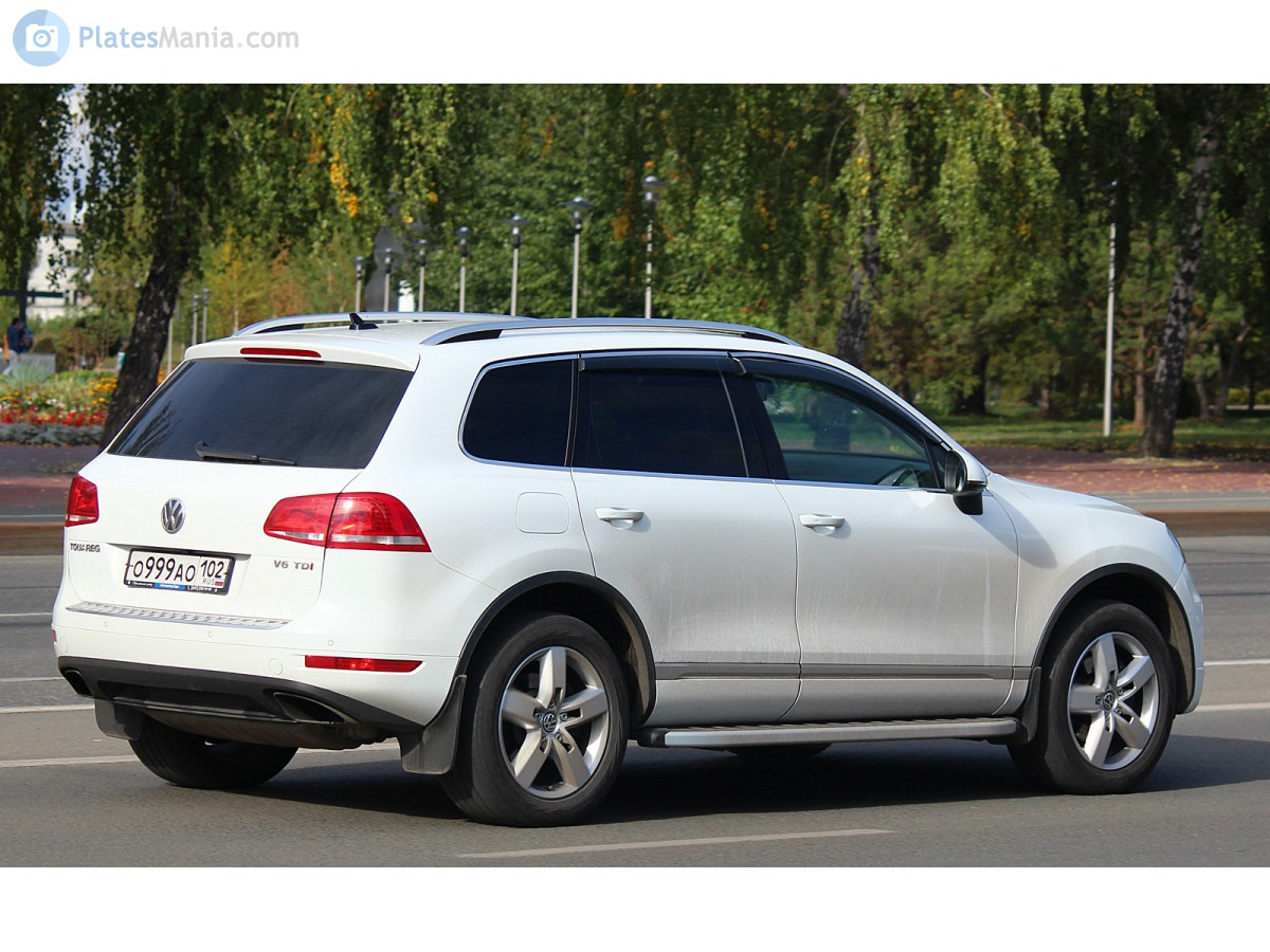 о 999 ао 102, Volkswagen Touareg 2nd gen (7P), 2010–2018