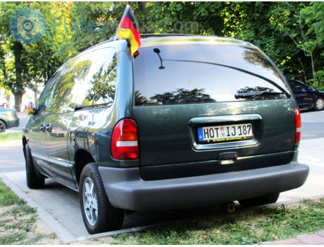 HOT IJ 187, Chrysler Grand Voyager