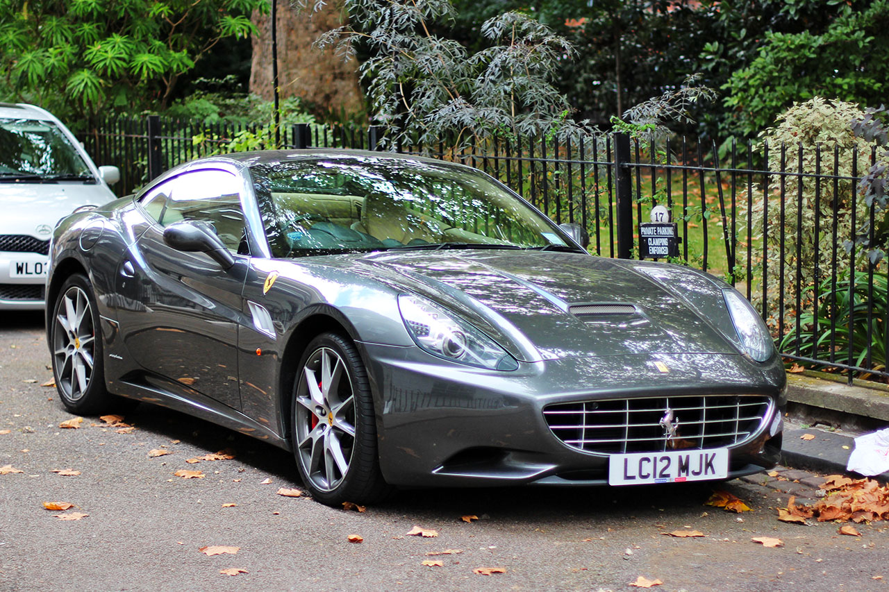 LC12MJK, Ferrari California 1st gen (F149), 2008–2013