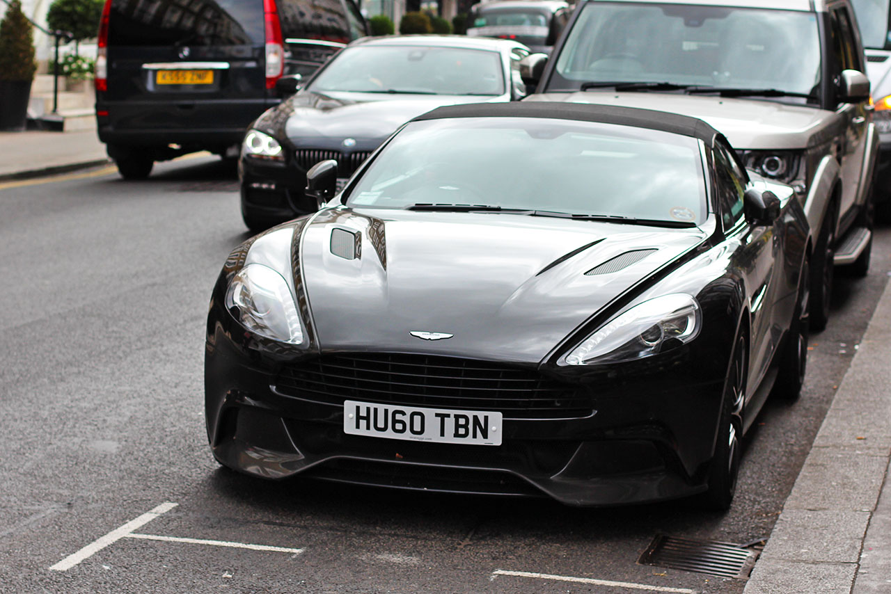 HU60TBN, Aston Martin Vanquish 2nd gen Volante, 2013–2018