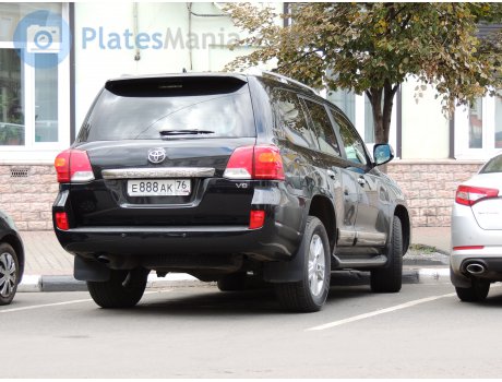 е888ак76, Toyota Land Cruiser