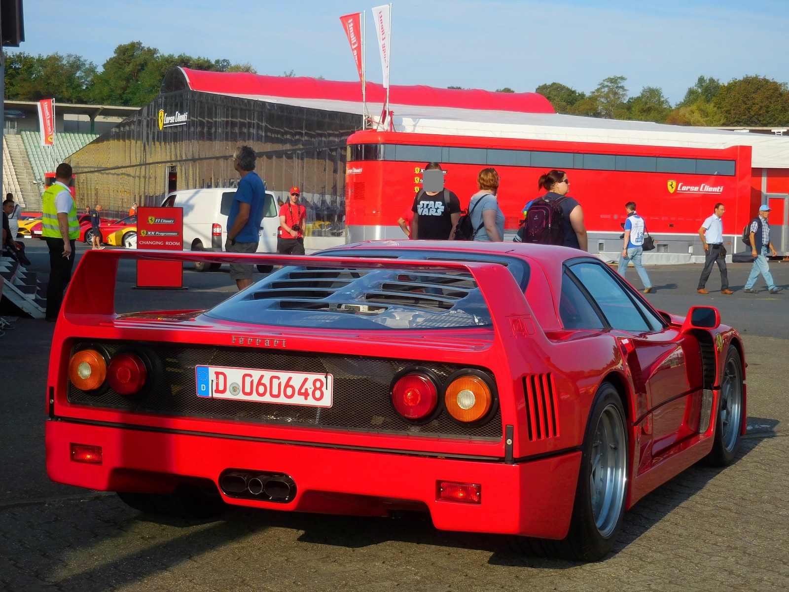 D 060648, Ferrari F40 1st gen (F120), 1987–1992