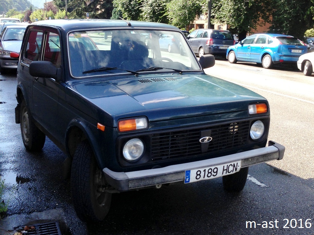 8189 HCN, Lada (VAZ) 2121 Нива 21213/21214 (Legend), 1994–