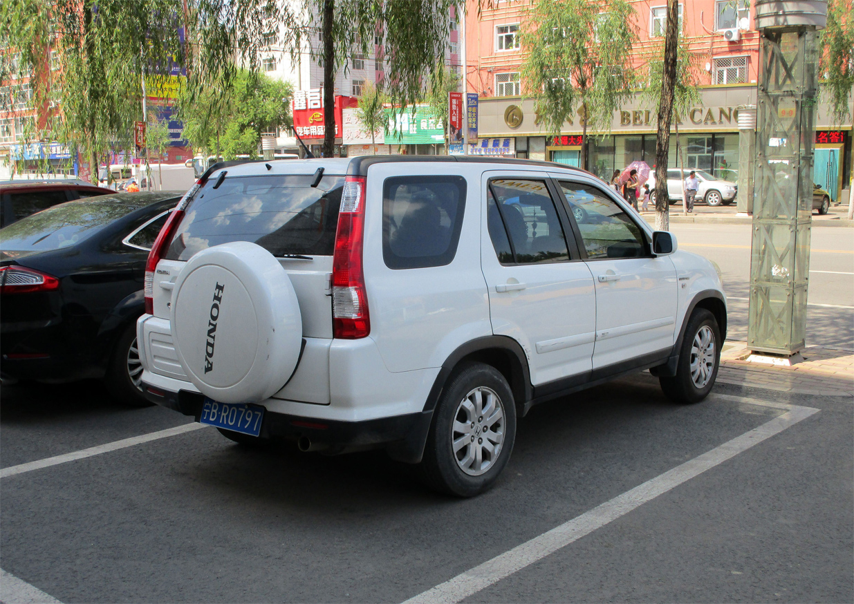 宁B·R0797, Honda CR-V 2nd gen (RD), 2001–2006