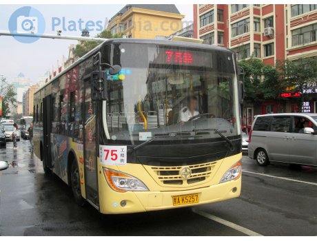 黑A·K5257, Yaxing JS-Series