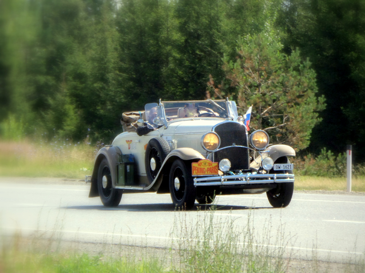 OW 1621, Chrysler Series 70 