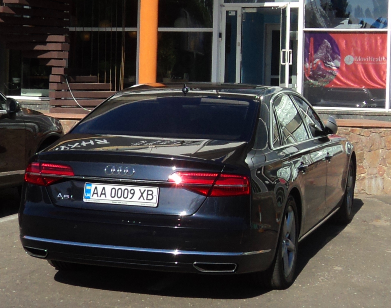 AA 0009 XB, Audi A8 3rd gen (D4/4H), facelift, 2013–2018