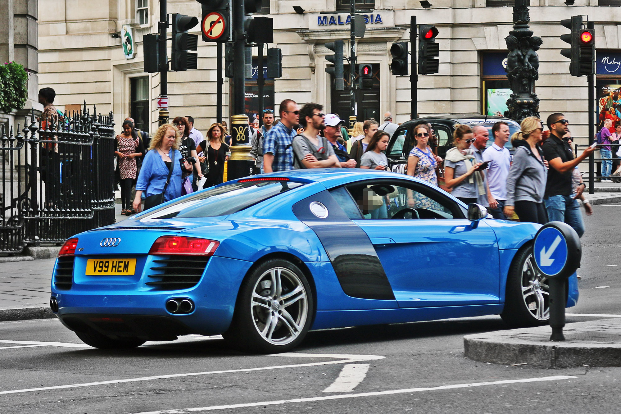 V99HEM, Audi R8 1st gen Coupé (422/423), 2006–2015