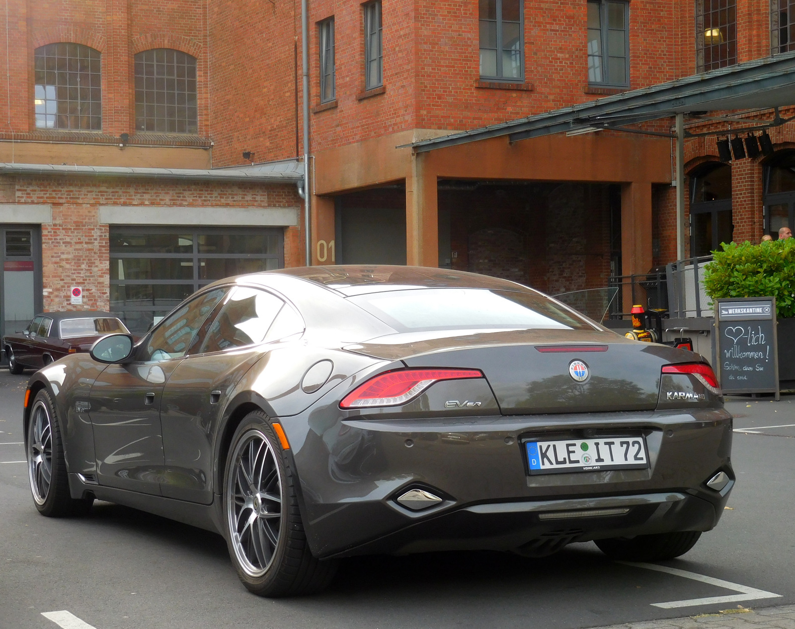 KLE IT 72, Fisker Karma 1st gen (GM E-Flex), 2011–2012