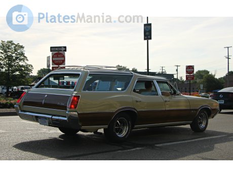 212284, Oldsmobile Vista Cruiser