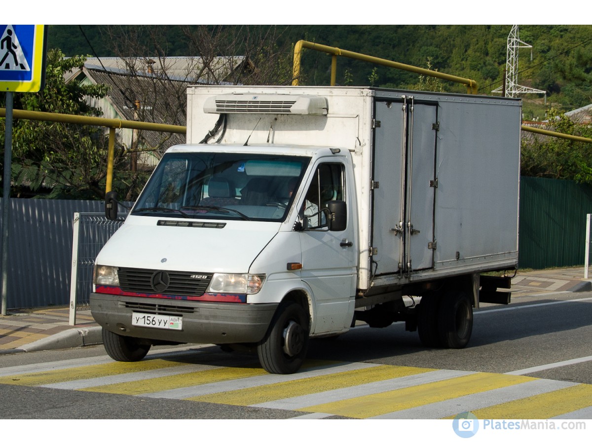у 156 уу, Mercedes-Benz Sprinter 1st gen (W901–904), 1995–2001