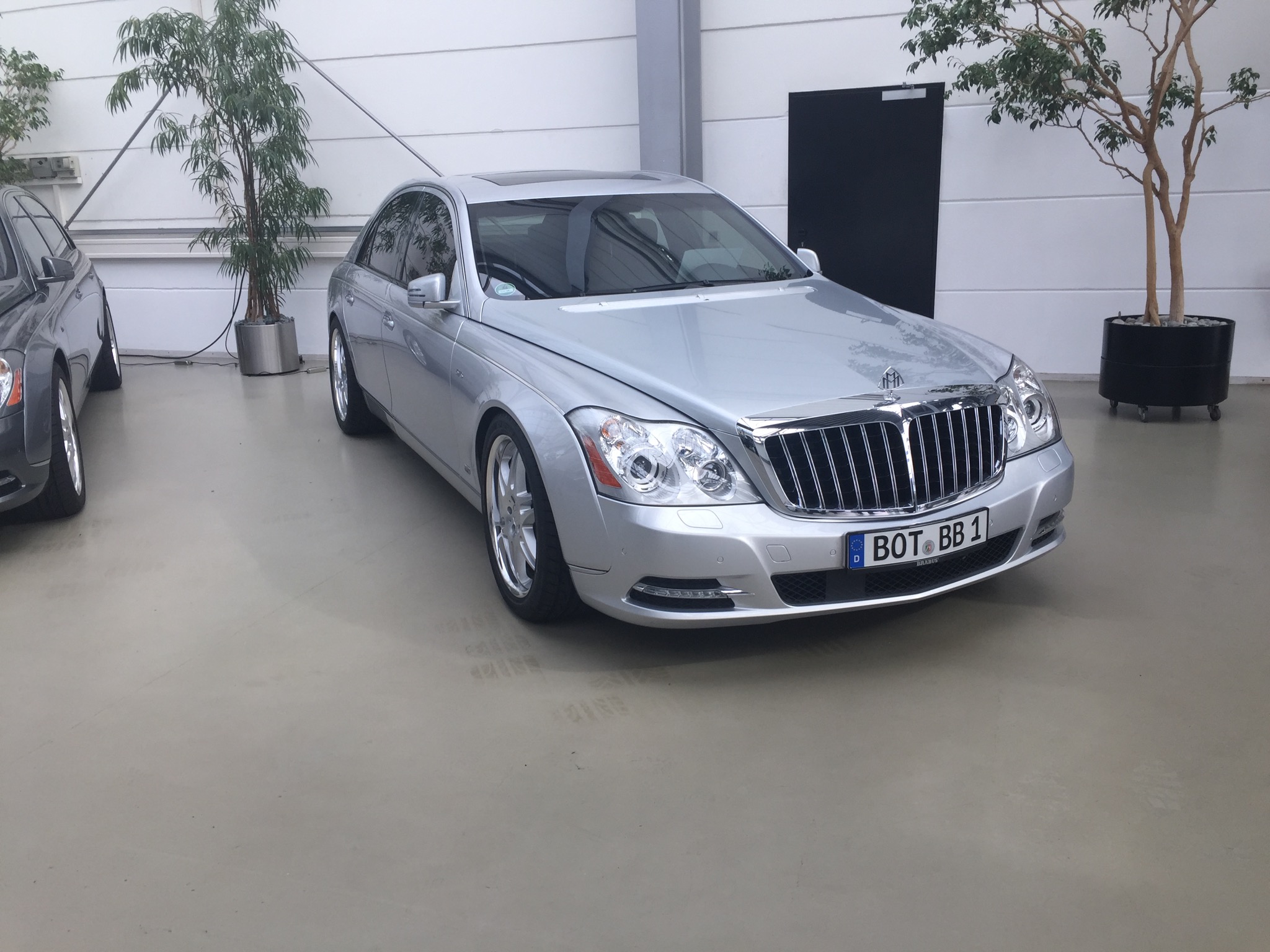 BOT BB 1, Maybach 57S 1st gen (W240), 2005–2012