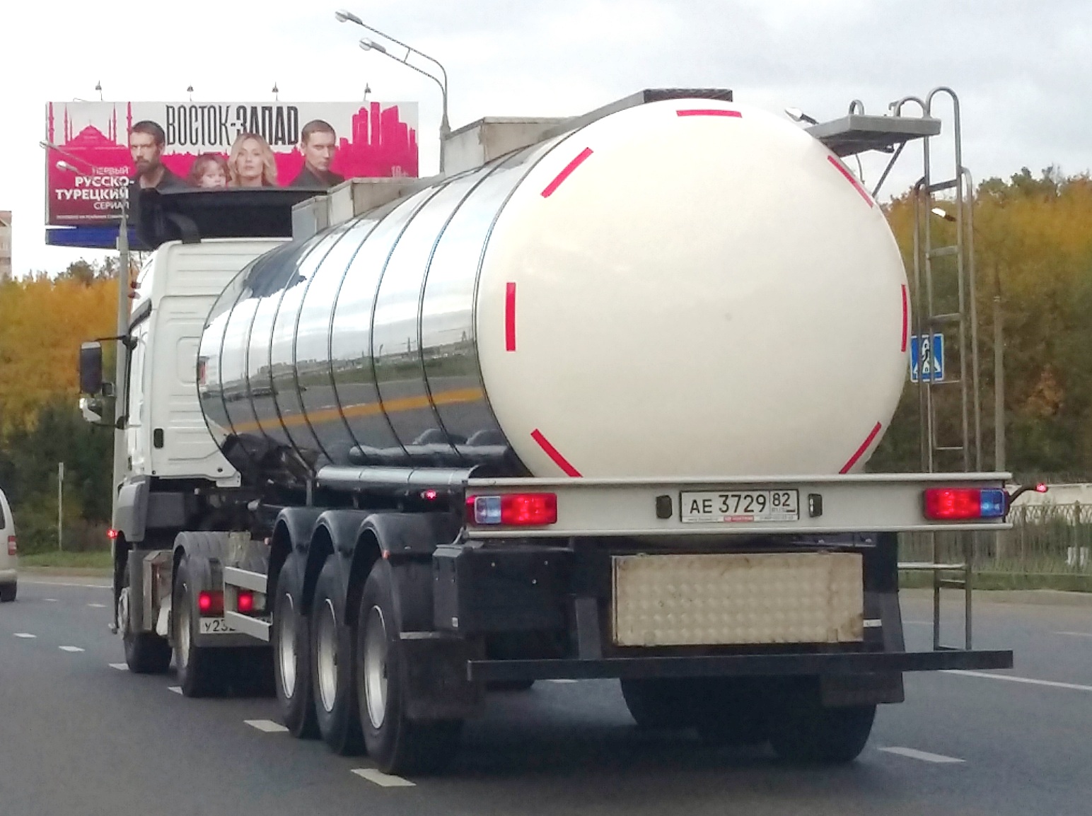 ае 3729 82, FoxTank 8777 