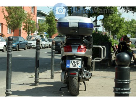 UHD-388, Yamaha Versity