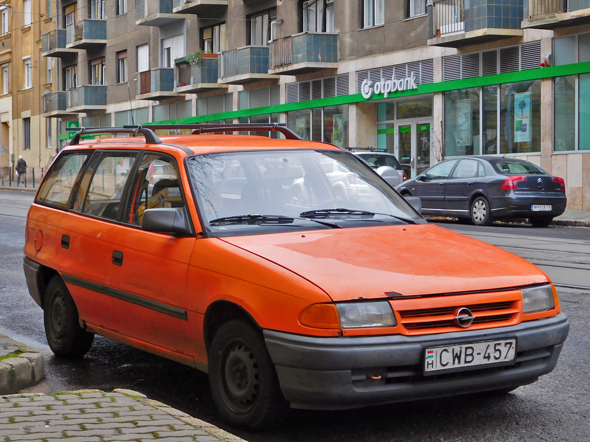 CWB-457, Opel Astra 1st gen Caravan Wagon (F; T92), 1991–1998 (–2002 for Eastern Europe)